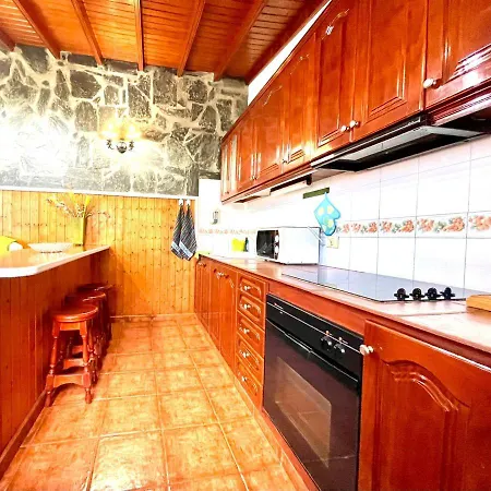 Holiday home Casa Rural 3 Con Barbacoa Cerca De Playa